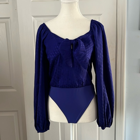 Express Tops - Beautiful, Express blouse